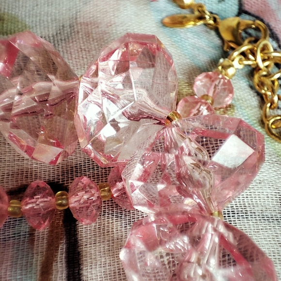 Joan Rivers Oversized Faceted Graduated Heavy Beads Chunky Lucite Necklace - Picture 5 of 9